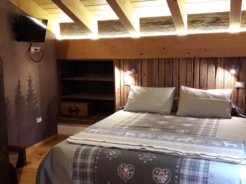 B&B Ca' La Vedescia Teglio Exteriör bild